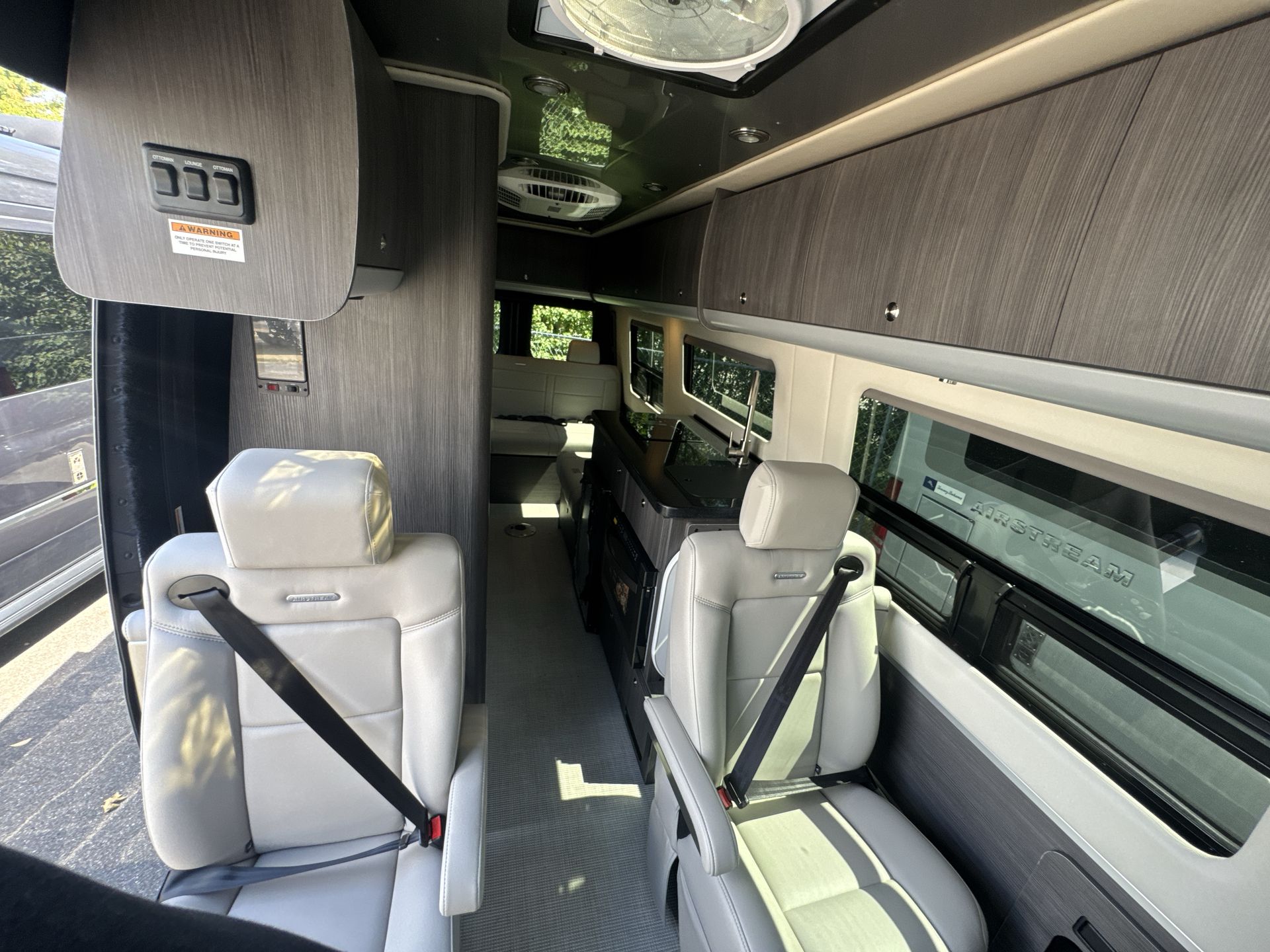 2026 Airstream 24GL Base