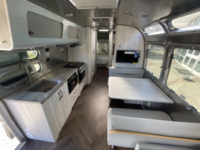 2026 Airstream 30RBQ Base