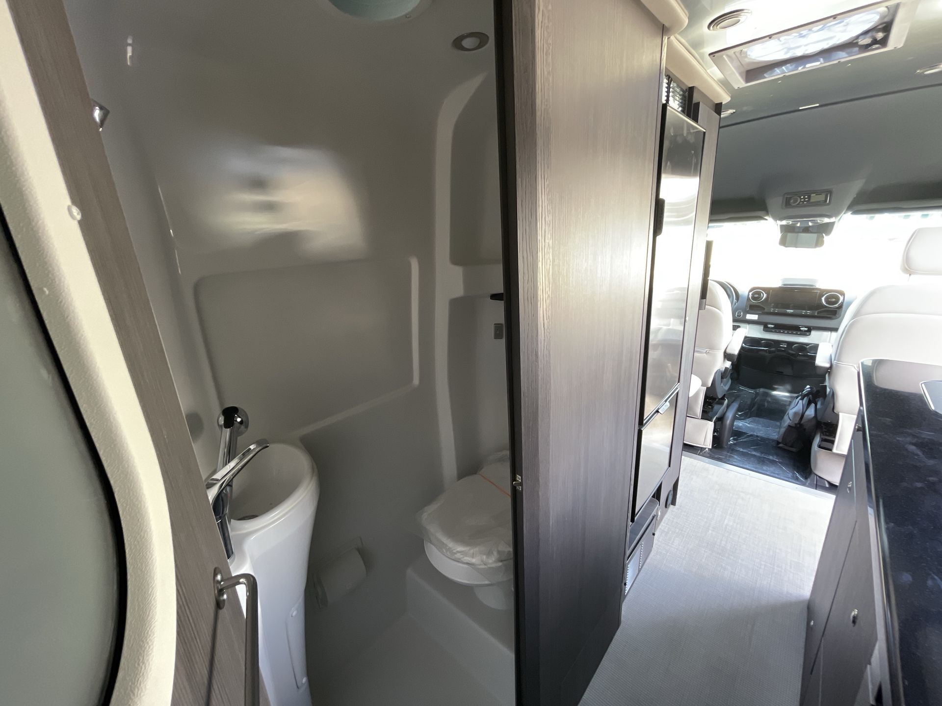 2025 Airstream 24GT Base