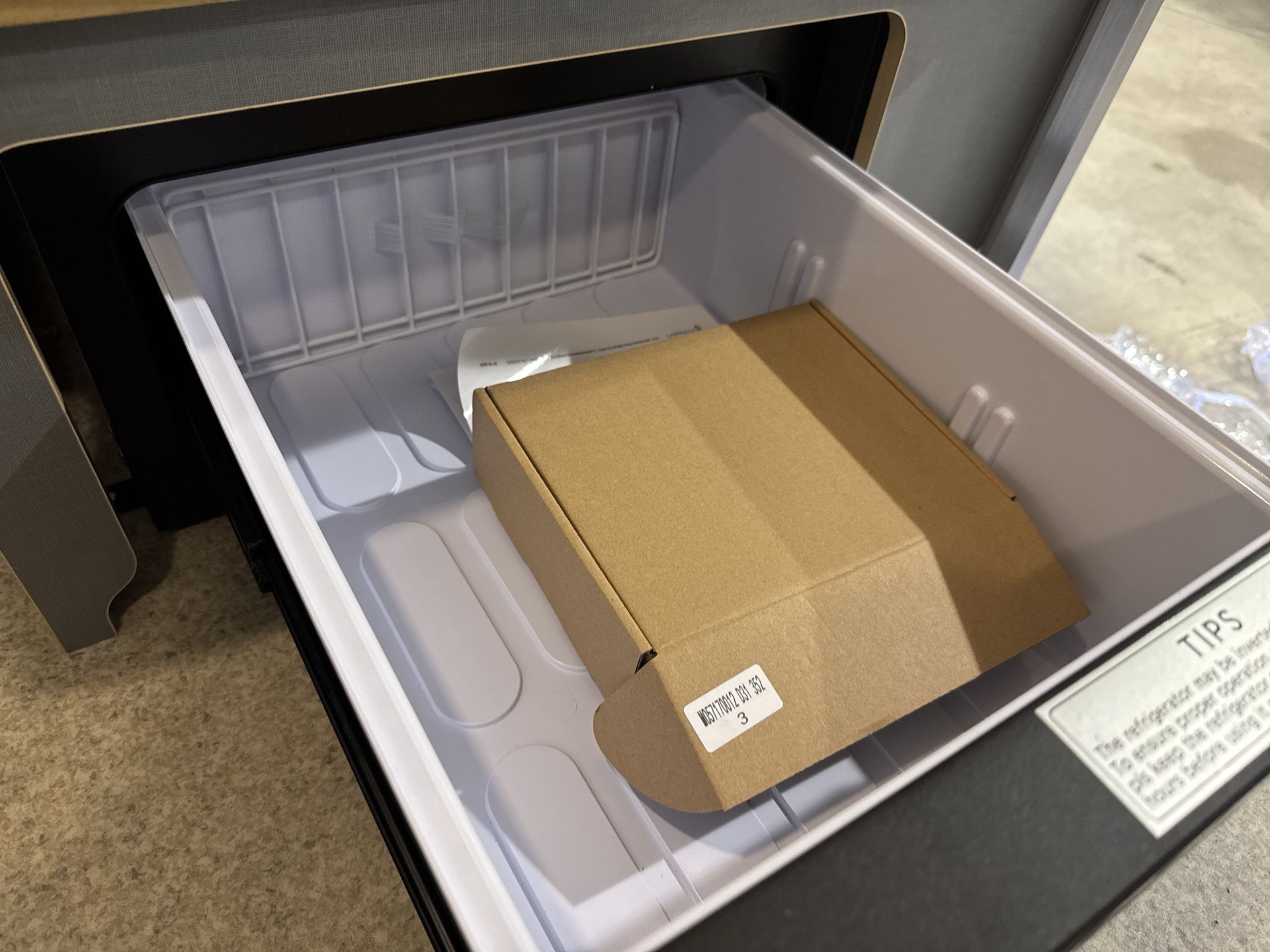 2026 Airstream 22RB Base