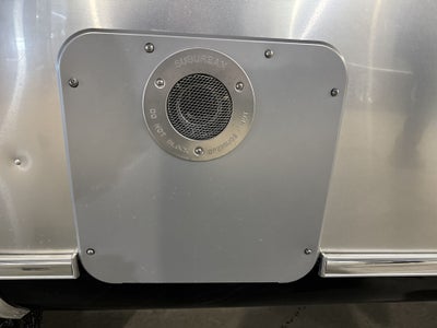 2026 Airstream 27FBT Base