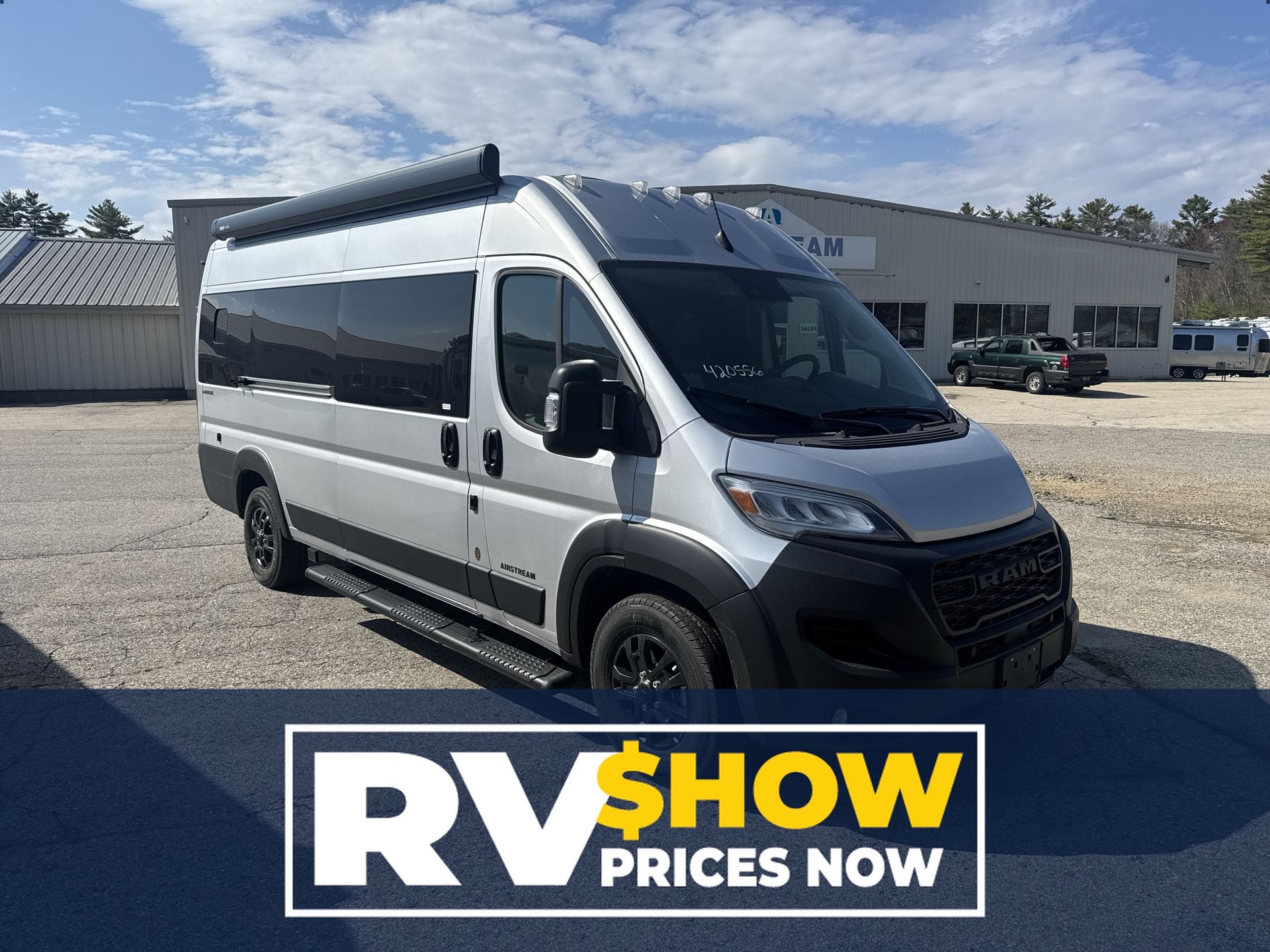 2025 Airstream Rangeline Base