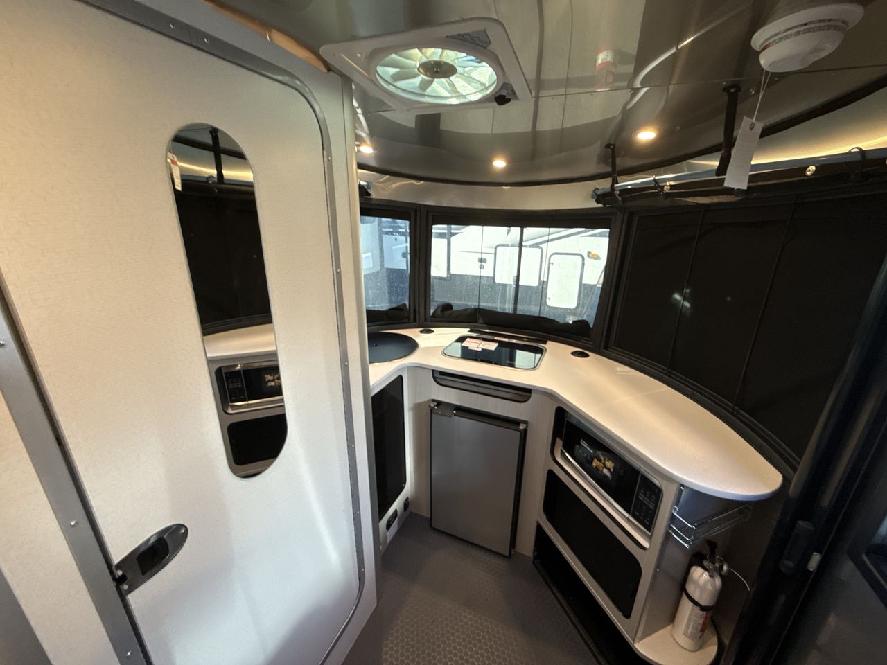 2026 Airstream 16X Base