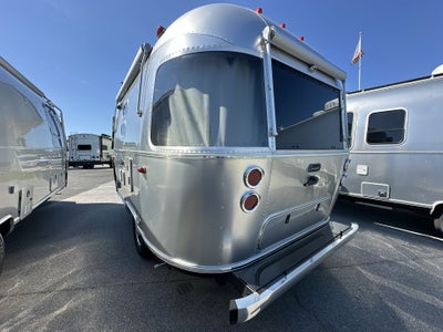 2026 Airstream 16RB Base