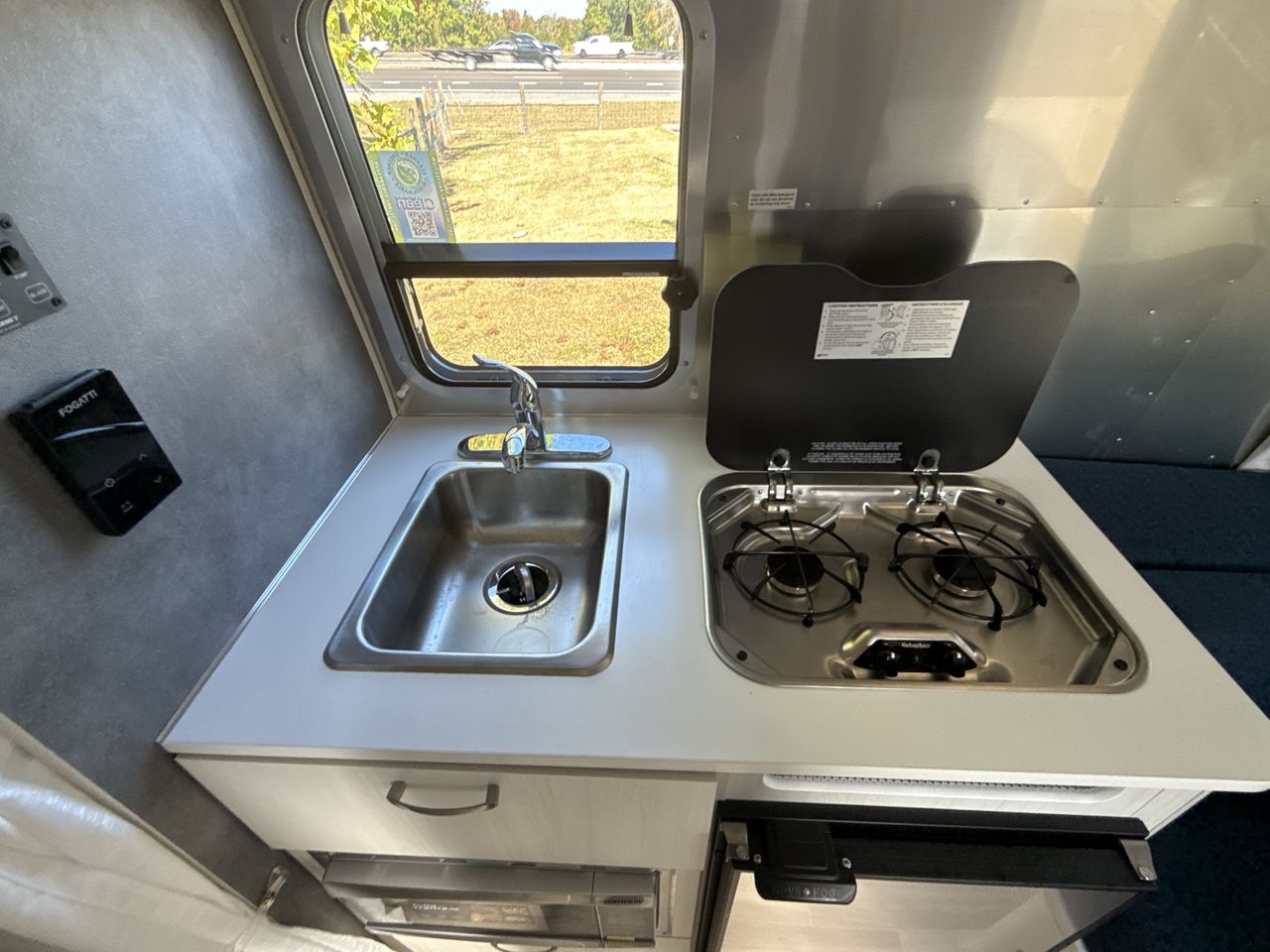 2026 Airstream 16RB Base