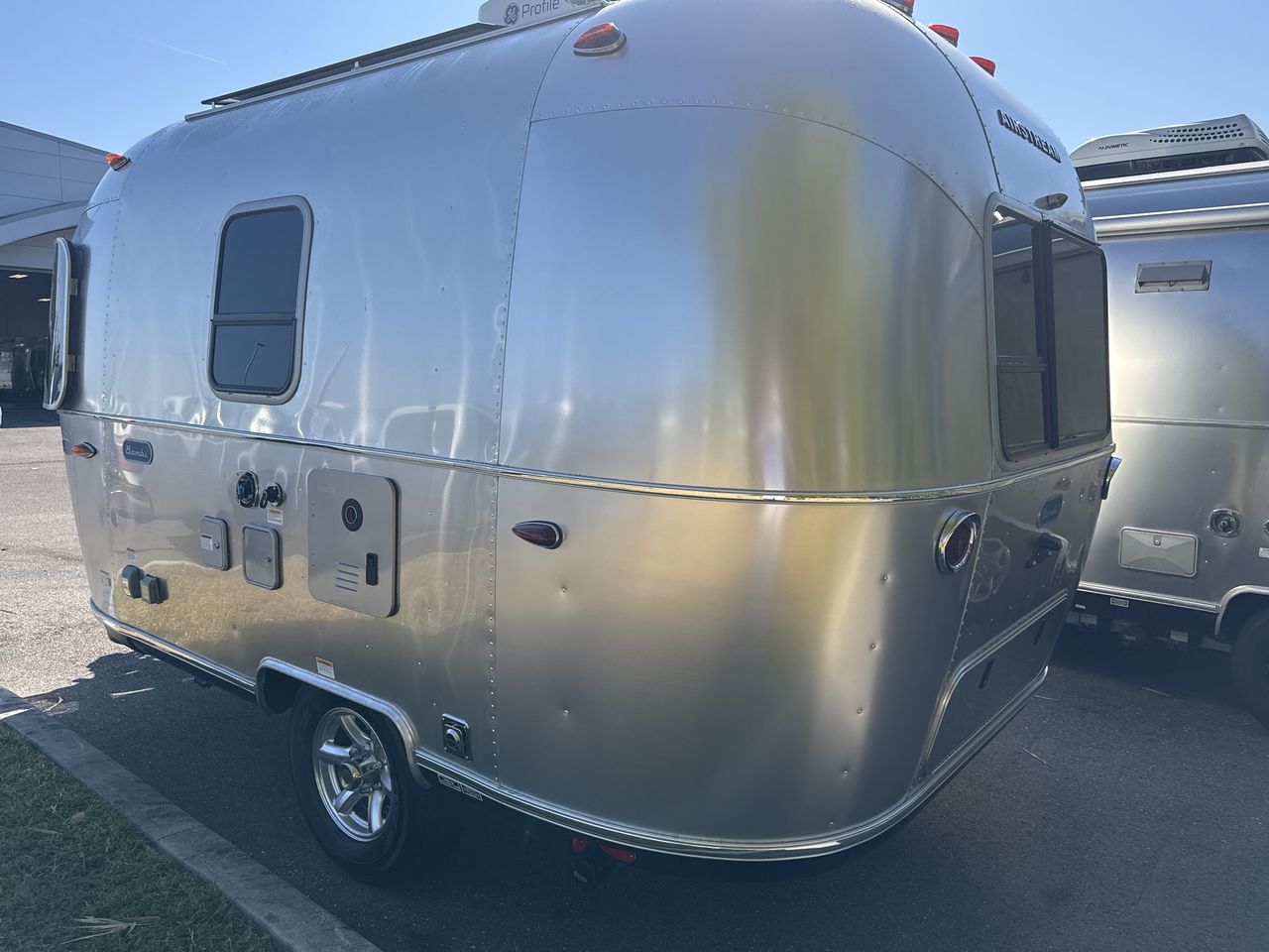 2026 Airstream 16RB Base
