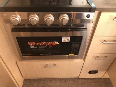 2026 Airstream 25FBT Base