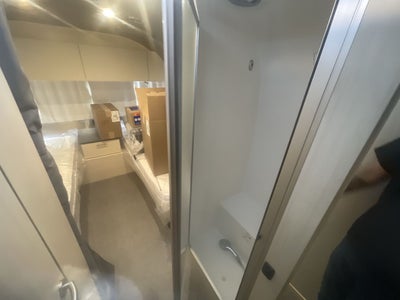 2026 Airstream 28RBT Base