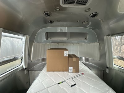 2025 Airstream 30RBQ Base