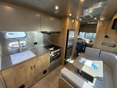 2026 Airstream 23FBT Base