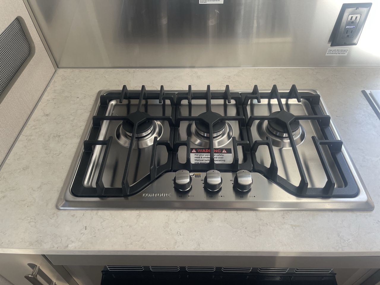 2026 Airstream 22FB Base