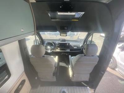 2026 Airstream 24GL Tommy Bahama Base