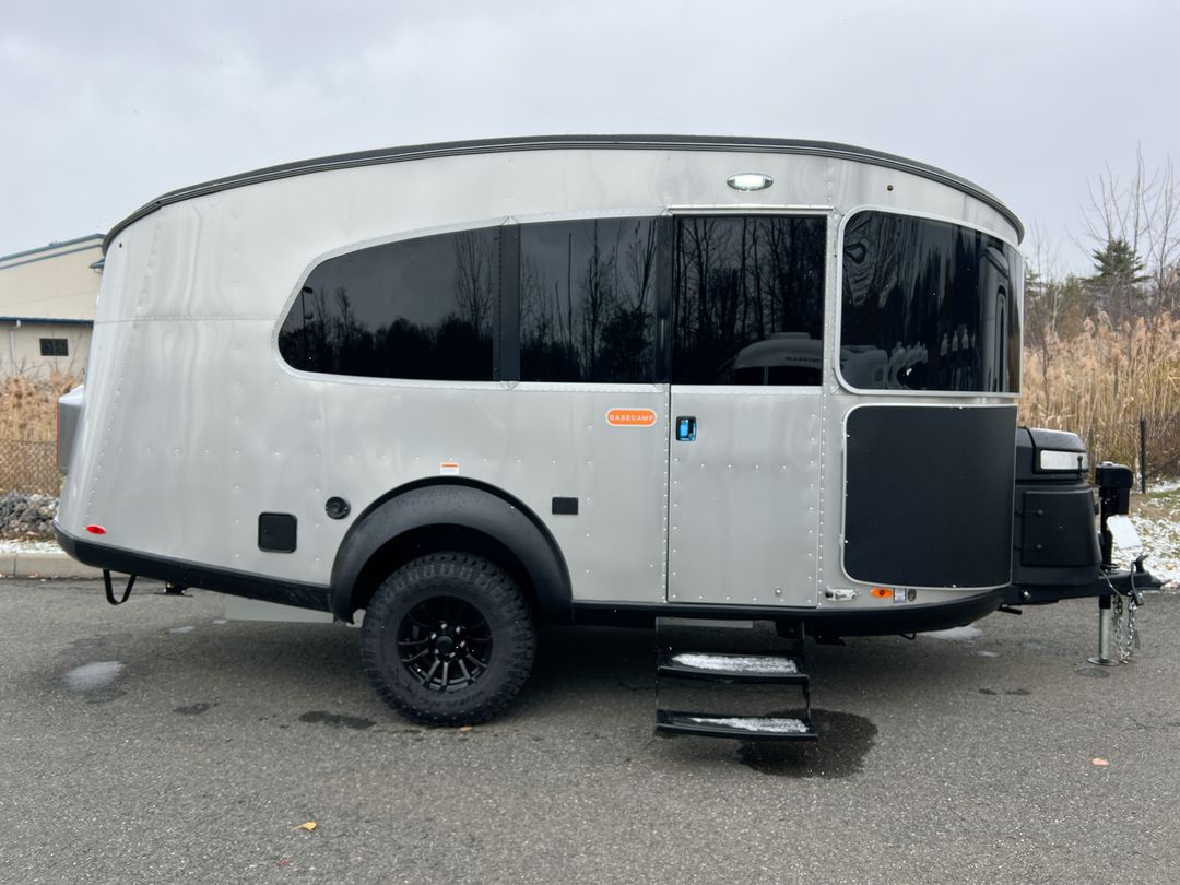 2026 Airstream 20Xe Base