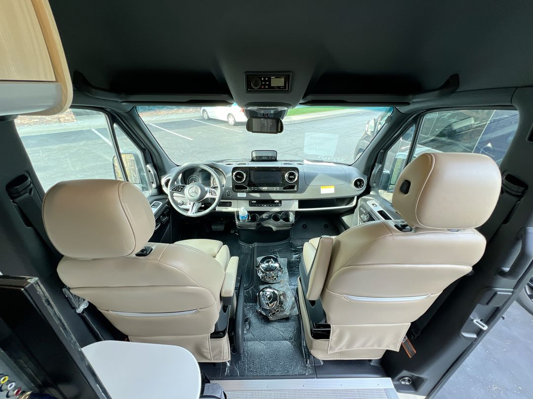 2026 Airstream 24GT Base