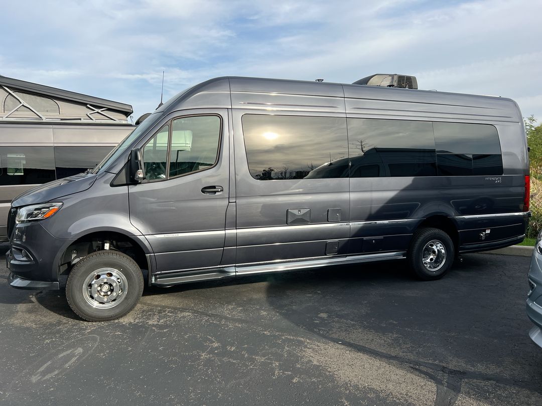 2026 Airstream 24GT Base
